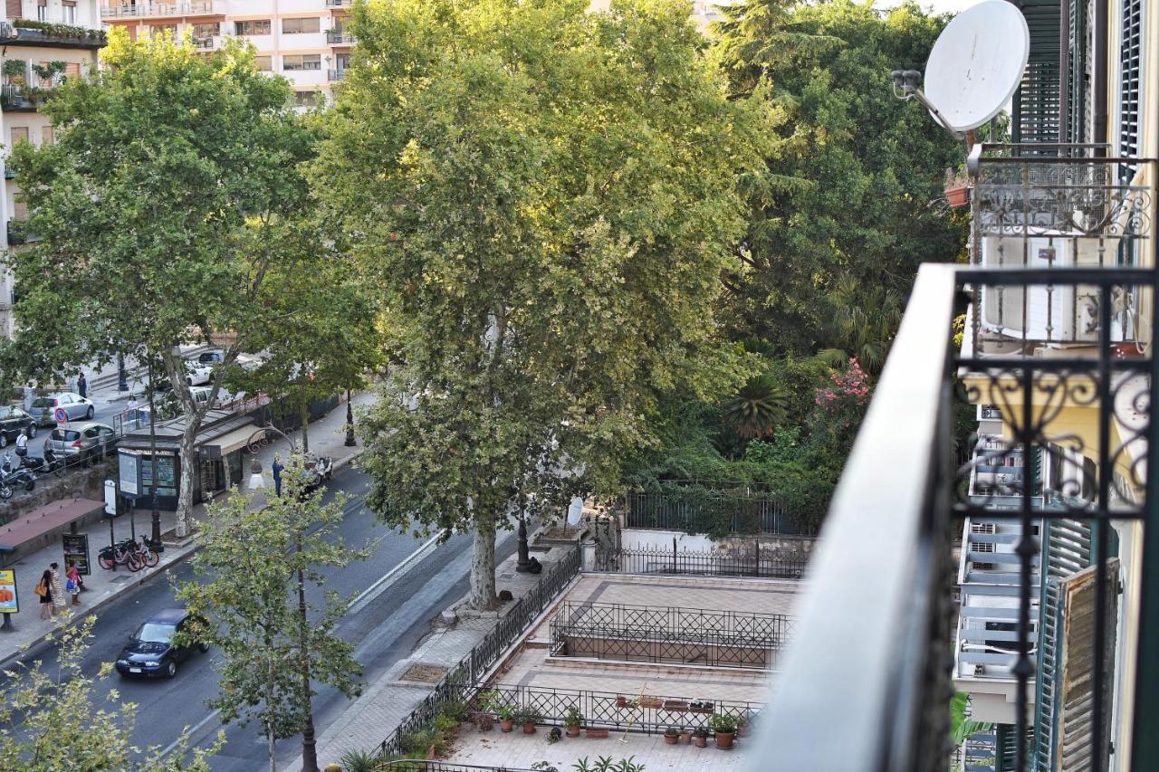 Apartamento Iflat Residenza Liberta Ai Giardini Del Centro